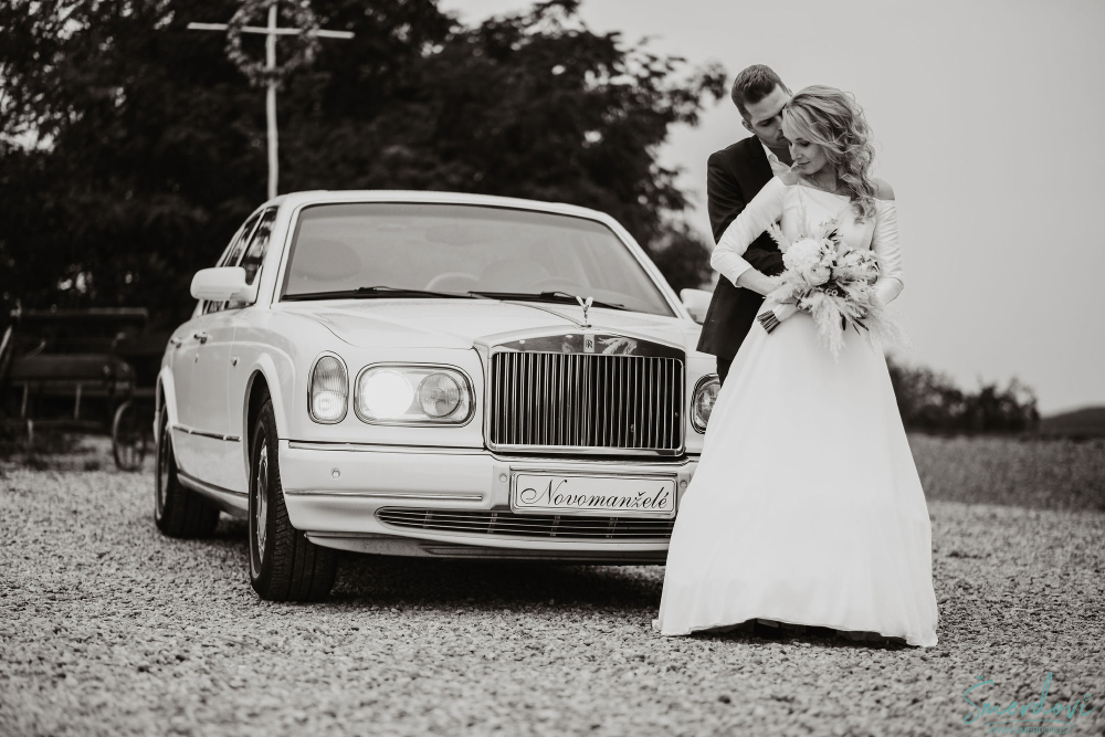 Rolls Royce na svatbu